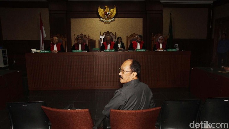 Eksepsi Fredrich Ditolak, Sidang Lanjut ke Pemeriksaan Saksi Eksepsi Fredrich Ditolak, Sidang Lanjut ke Pemeriksaan Saksi