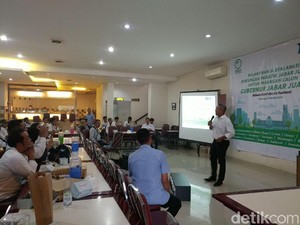 Pemuda Kreatif Dukung Ridwan Kamil-Uu Wujudkan Jabar Juara