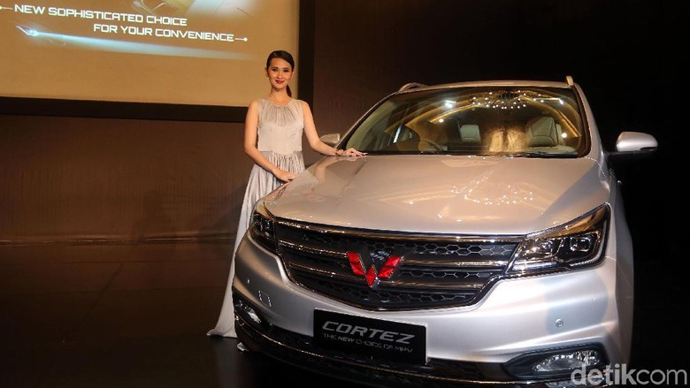 Wuling Cortez 1.8 liter (Foto: Rengga Sancaya) Wuling Cortez 1.8 liter (Foto: Rengga Sancaya)
