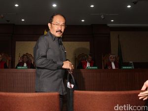 Kepala IGD RS Medika Curiga Novanto Mau Dirawat Padahal Dicari KPK
