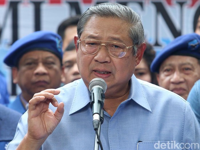 Susilo Bambang Yudhoyono (SBY)