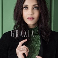 Kecantikan model dan aktris Bollywood yang pernah menjadi Miss World 1994 ini seolah tak pernah pudar. Meskipun tahun ini menginjak usia 45 tahun Aishwarya Rai tetap terlihat memesona. Untuk menjaga kecantikan dan kesehatan kulitnya, pemeran Mohabattein ini gemar mengonsumsi sayur dan buah, serta mengurangi makan di luar. Foto: Instagram