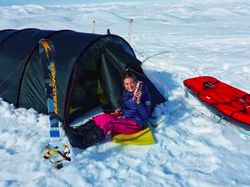 Keren! Gadis Remaja Ini Sukses Menjelajahi Ujung Dunia