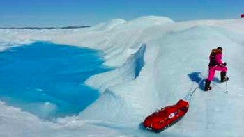 Gadis cantik ini berhasil menunaikan misi ambisius bernama Polar Quest untuk menjelajahi kutub-kutub bumi yang begitu dingin. Foto: Instagram