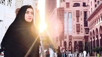 Namun semua itu kembali kepada keputusan Dylan apakah ia akan terus berhijab atau tidak. (Dok. Instagram/dylan_sahara)