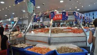 Kita punya harapan besar dan mudah-mudahan Fish Market ini bisa setara dengan pasar ikan misalnya Sydney Fish Market atau di Jepang ada banyak sekali fish market yang bisa jadi rujukan, kata Anies dalam sambutannya saat groundbreaking Pasar Ikan Muara Baru, Kamis (8/2/2018). Nah, ini penampakan Sydney Fish Market (Foto: Facebook Sydney Fish Market)
