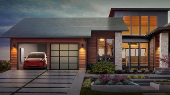 Tesla Solar Roof merupakan panel surya transparan dengan konsumsi energi yang dapat disesuaikan. (Foto: Instagram)