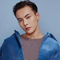 William Chan adalah aktor dan penyanyi kenamaan asal Hong Kong. Selain tampan, William cukup berprestasi karena telah memenangkan sejumlah penghargaan di bidang musik. Foto: Instagram