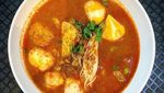 Dingin-dingin Begini Enaknya Jajan Seblak di 7 Tempat Ini!