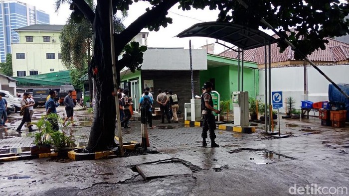 Polisi: Kardus di RS Muhammadiyah Baju Bekas, Bukan Barang Berbahaya