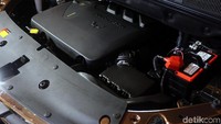 MPV kedua Wuling ini mengusung mesin berbahan bakar bensin dengan kapasitas 1.800 cc.