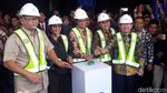 Duet Susi dan Anies Resmikan Proyek Pasar Ikan Muara Baru