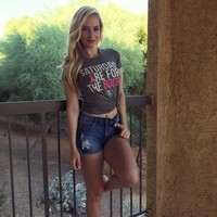 Gaya pakaian wanita berusia 24 tahun ini kerap mengundang kontroversi. Bahkan, dilansir Daily Mail, Paige mengakui bahwa kebencian online yang diterimanya membawanya ke suatu titik dimana ia tak ingin hidup lagi. Foto: Instagram