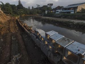 Tergantung Anies Bebaskan Lahan, Sodetan Ciliwung Bisa Kelar 6 Bulan