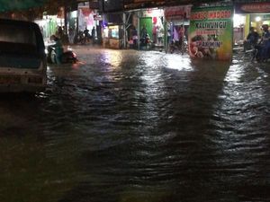 Video Luapan Sungai Aji Banjiri Kendal