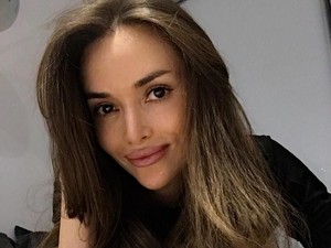 Selebgram Cantik Tuntut Klinik yang Buat Payudaranya Jadi Persegi