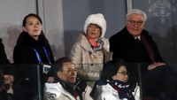 Adik perempuan pimpinan Korut Kim Jong Un, Kim Yo Jong juga diutus hadir ke Olimpiade tersebut. (Foto: Reuters)