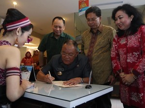 Jangkau Masyarakat, Bank Mega Resmikan Kantor Kas di Pontianak
