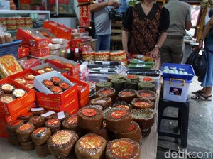 Liburan Imlek di Glodok: Jajan Khas Tionghoa Sampai Makanan Zaman Old
