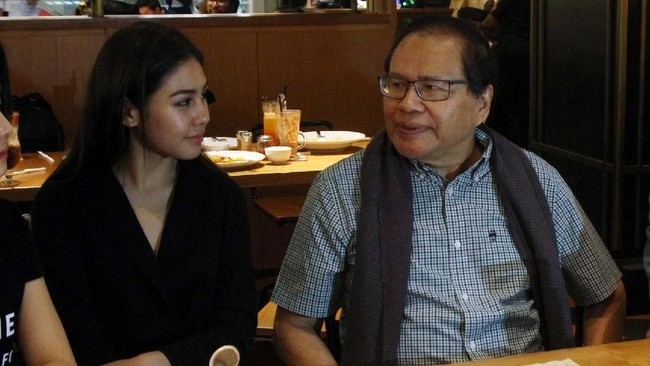 Selain Sri Mulyani, Siapa Lagi yang Pernah Dikepret Rizal Ramli?