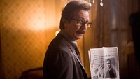 Atau mungkin perannya sebagai James Gordon dalam film The Dark Knight. (Dok. Warner Bros)