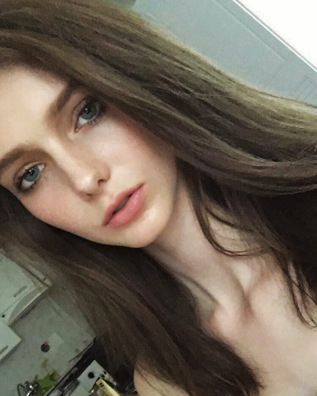 Namun nyatanya, banyak netizen yang semakin kagum pada Savanna saat melihat sosok aslinya. Foto: Instagram