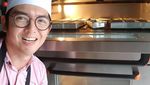 10 Pose Keseruan Nicky Tirta Bersama Kue Cantik Buatan Sendiri