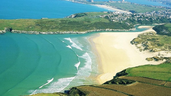 Siapa Sangka, Pantai Romantis Ini Simpan Kisah Cinta Tragis