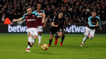 14. West Ham United ternyata dibekali dana transfer besar, yaitu 65 juta pound sterling, atau sekitar Rp 1,26 triliun. Foto: Peter Cziborra/Action Images via Reuters