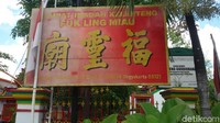 Meski berusia ratusan tahun, kelenteng ini masih terawat dengan baik. Kayu-kayu dan ornamenya masih asli yang didatangkan langsung dari China saat itu. Dalam arsitekturnya ada perpaduan antara Jawa dan China.