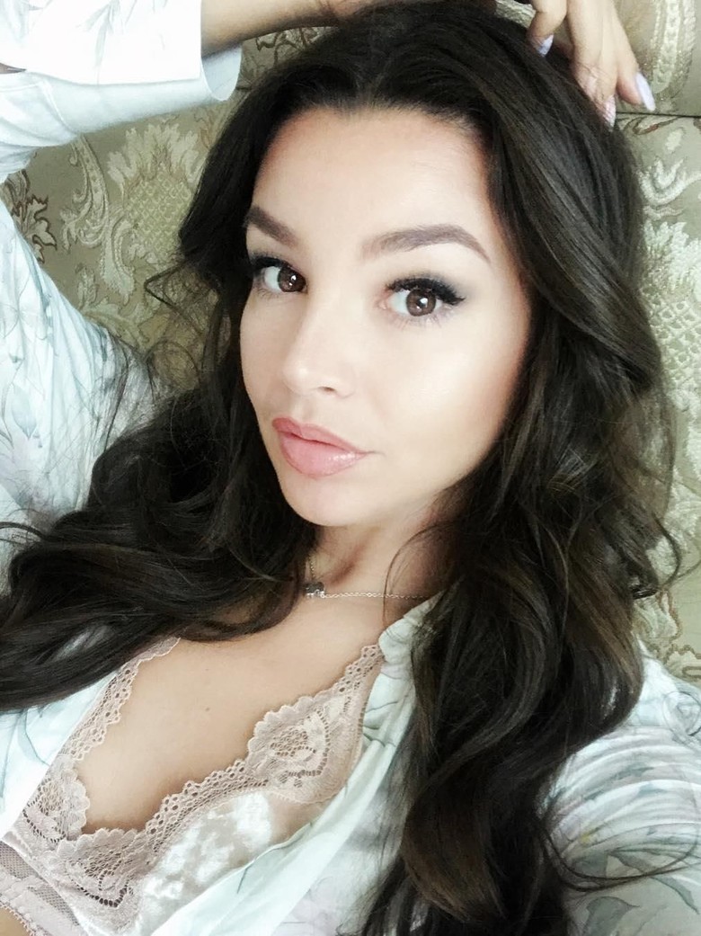 Terlalu Vulgar, Penari Perut Asal Rusia Akan Diadili di Mesir Terlalu Vulgar, Penari Perut Asal Rusia Akan Diadili di Mesir