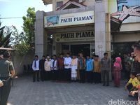  Ini Dia Menu Andalan Kedai Nasi Pauh Piaman yang Dikunjungi Jokowi Tadi Siang