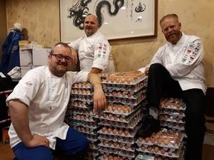 Gara-gara Salah Terjemahan, Chef Ini Kaget Dapat Kiriman 15.000 Telur