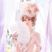 Bagaimana menurutmu dengan penampilan Savanna ini? Mirip boneka ya? Foto: Instagram