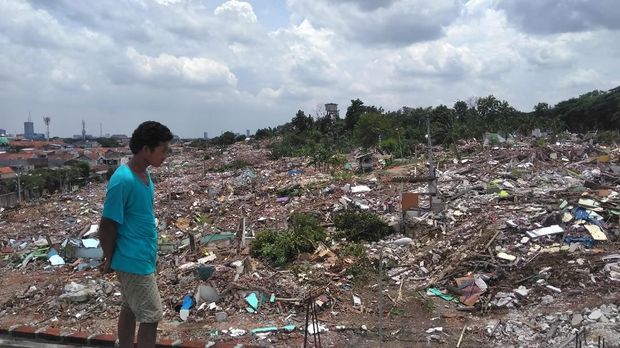 Lahan yang telah rata akibat gusuran
