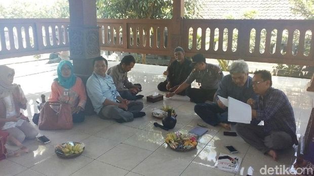 Coklit terhadap warga Samin di Blora