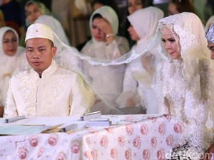Sensasi Vicky Prasetyo Terjun ke Laut dari Helikopter Demi Angel Lelga