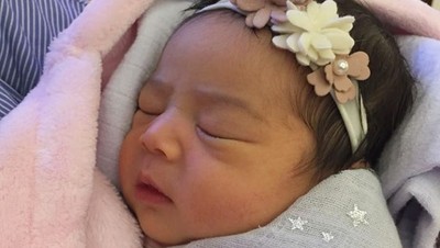 Ini Dia Raqeema, Putri Nabila Syakieb yang Cantik Sejak Lahir