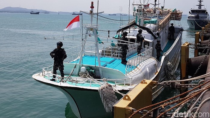 Kapal Berbendera Singapura yang Ditangkap di Batam Bawa 1,1 Ton Sabu