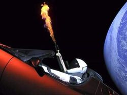 Berkelana ke Mars, Starman dan Tesla Terus Jadi Meme Kocak