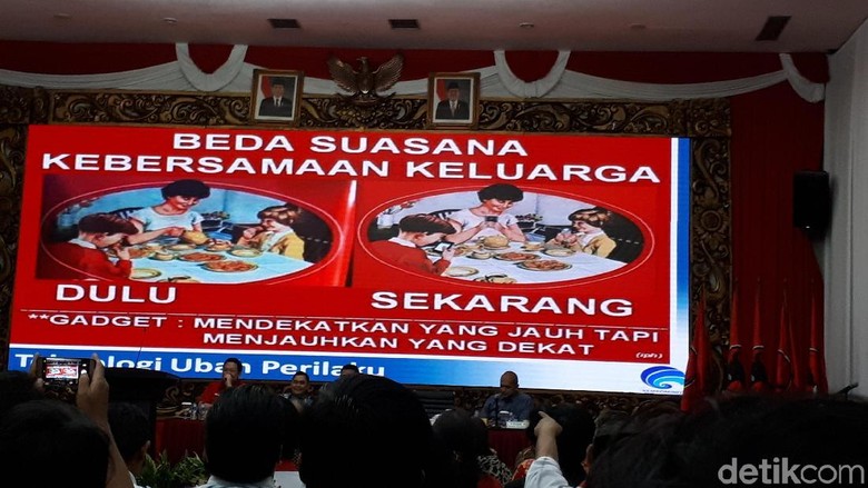 Penjelasan Kominfo soal Perubahan Gaya Komunikasi Akibat Medsos Penjelasan Kominfo soal Perubahan Gaya Komunikasi Akibat Medsos