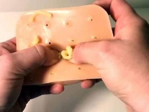 Bikin Gemas, Ada Produk Mainan Pencet Jerawat