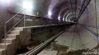 Stasiun Senayan berada persis di bawah Jalan Sudirman. Eduardo Hasian Simorangkir/detikcom.