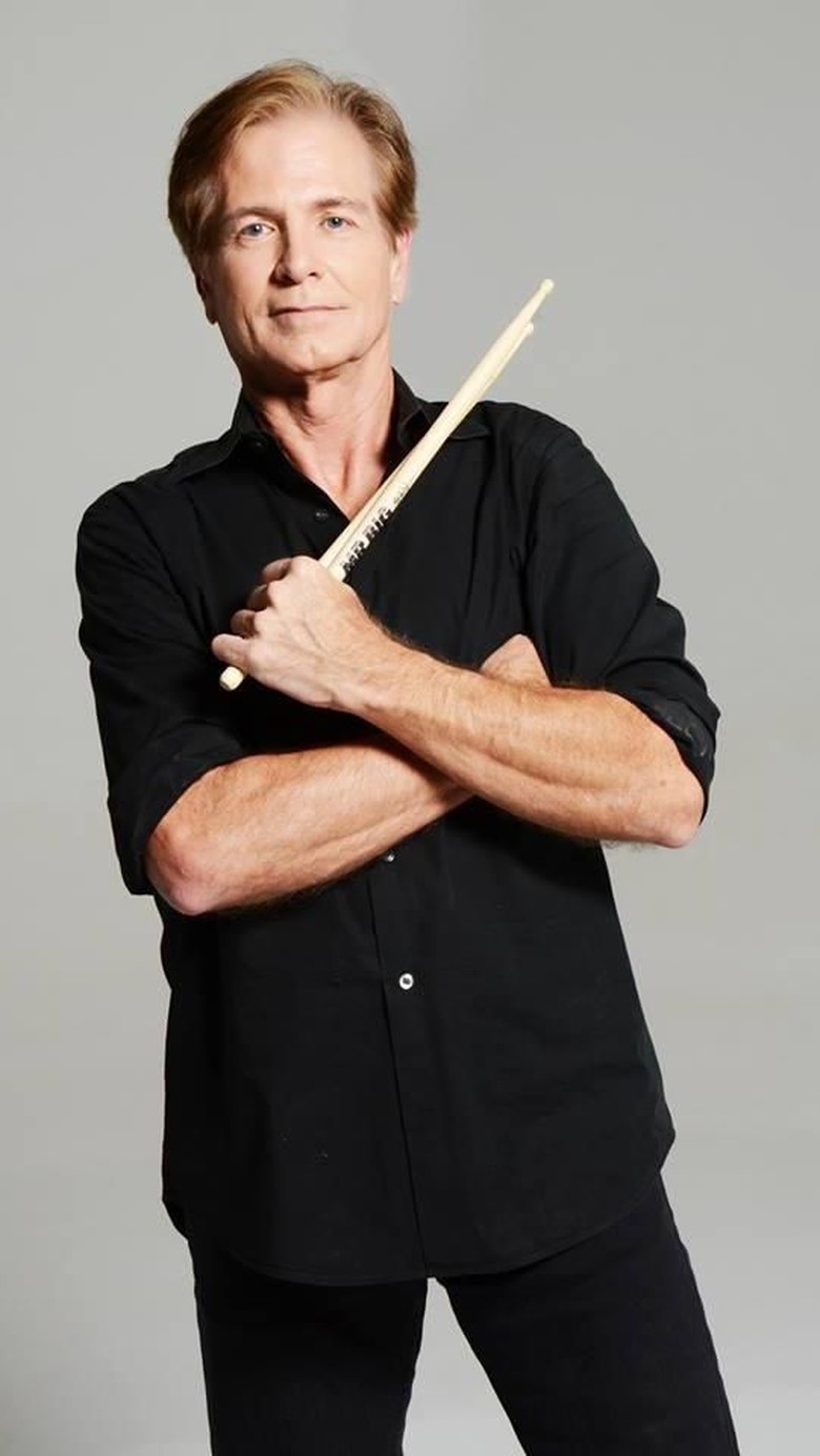 Komplikasi Parkinson, Drummer Mr. Big Meninggal Dunia Komplikasi Parkinson, Drummer Mr. Big Meninggal Dunia