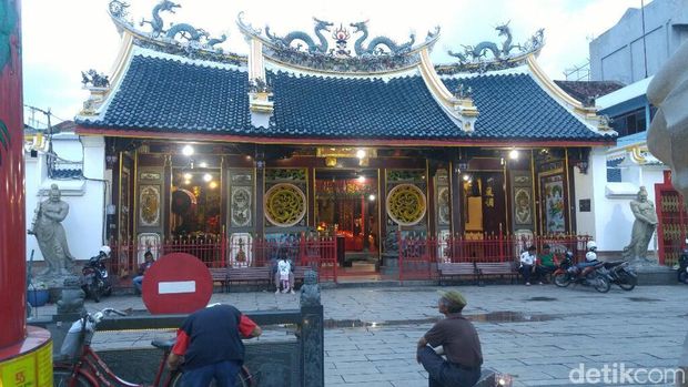 Pasar Semawis, Tempat Seru untuk Rayakan Imlek di Semarang