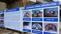Pembangunan terowongan ini terus dikebut agar selesai sesuai target.