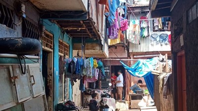 Melihat Permukiman Kampung Pulo Usai Diterjang Banjir