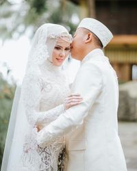 Dinikahi Vicky Prasetyo, Ini Arti Batik yang Dipakai Angel Lelga Saat Akad