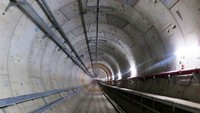 MRT Jakarta sendiri diperkirakan bakal selesai 100% pada pertengahan tahun ini. Uji coba dilakukan pada akhir tahun dan di Maret 2019 diharapkan sudah bisa beroperasi. Eduardo Simorangkir/detikcom.