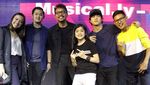 Youtubers Ranz & Niana Mampir ke Jakarta, Yuk Intip Aksinya